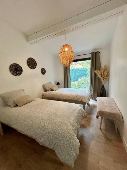 Superbe Maison Avec Jacuzzi Ventabren Εξωτερικό φωτογραφία